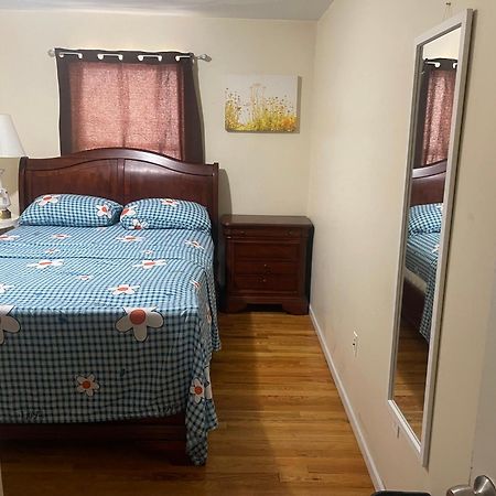 Peculiar D At 62 1St Street Apartment นูวาร์ก ภายนอก รูปภาพ